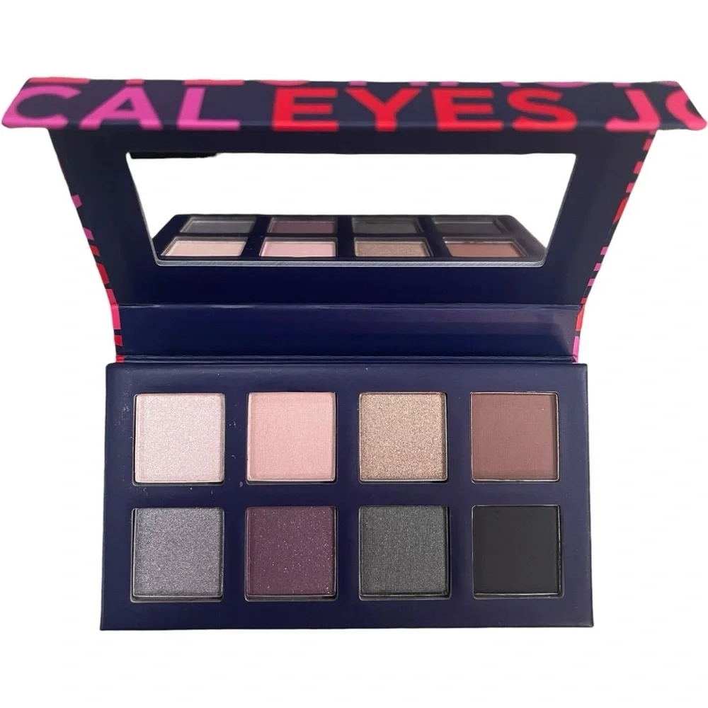 Avon True Magical Eyes Palette